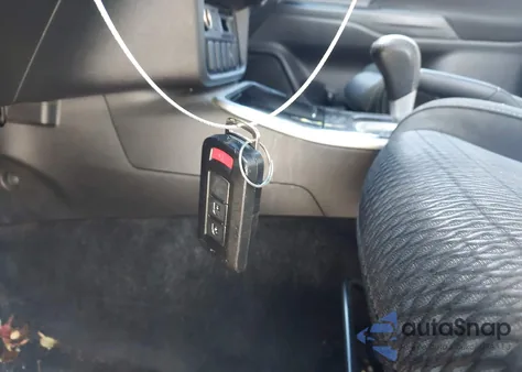 2018 Mitsubishi Outlander Le z USA, uszkodzony, nr VIN JA4AD3A38JZ020636